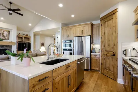 2464 NW Majestic Ridge Drive Bend OR 97703
