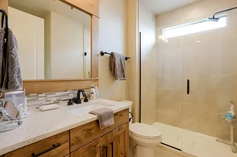 2464 NW Majestic Ridge Drive Bend OR 97703