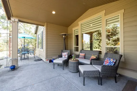 2464 NW Majestic Ridge Drive Bend OR 97703