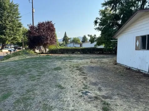 877 Garfield Street Medford OR 97501