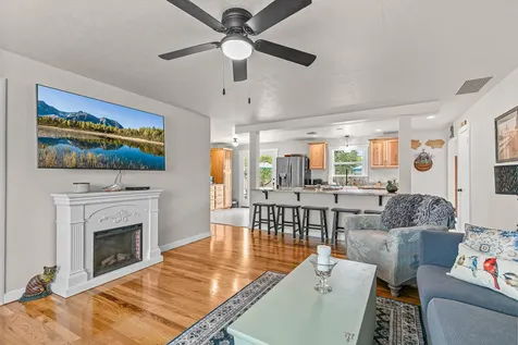 325 Sutter Avenue Medford OR 97504