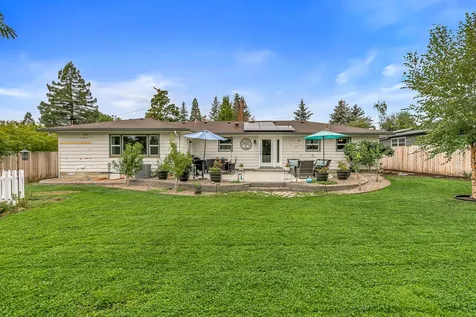 325 Sutter Avenue Medford OR 97504
