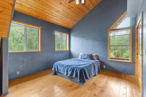 3170 Humbug Creek Road Applegate OR 97530