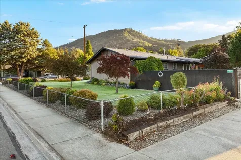 1405 NE A Street Grants Pass OR 97526