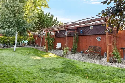 1405 NE A Street Grants Pass OR 97526