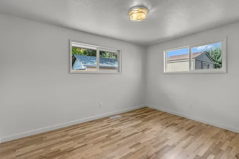 615 NE Fairview Street Prineville OR 97754