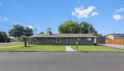 615 NE Fairview Street Prineville OR 97754