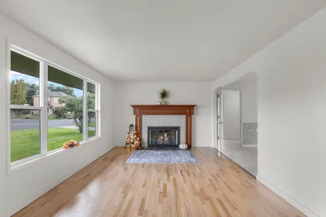 615 NE Fairview Street Prineville OR 97754