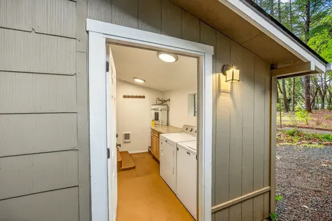 367 Madrona Drive Cave Junction OR 97523