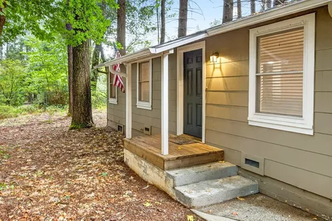 367 Madrona Drive Cave Junction OR 97523