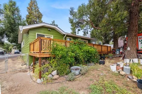 1019 Laurel Street Klamath Falls OR 97601