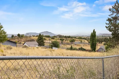 1019 Laurel Street Klamath Falls OR 97601