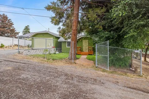 1019 Laurel Street Klamath Falls OR 97601