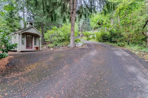 355 Granite Street Ashland OR 97520