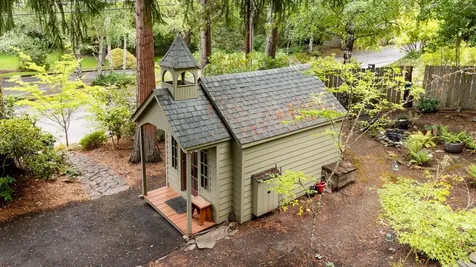 355 Granite Street Ashland OR 97520