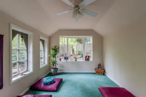 355 Granite Street Ashland OR 97520