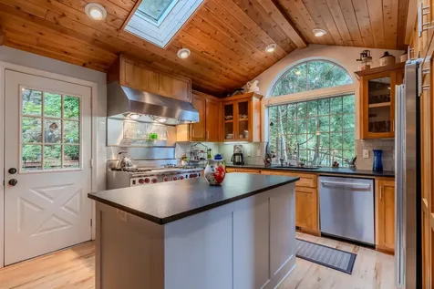 355 Granite Street Ashland OR 97520