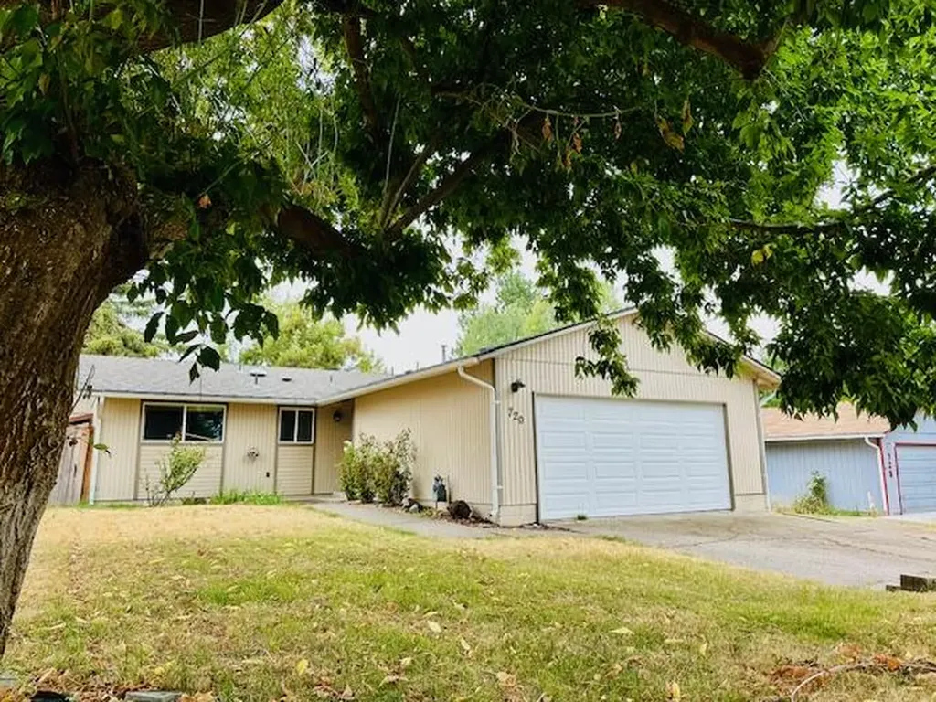 720 Buena Vista Street Klamath Falls OR 97601