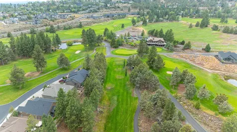 3425 NW Fairway Heights Drive Bend OR 97703