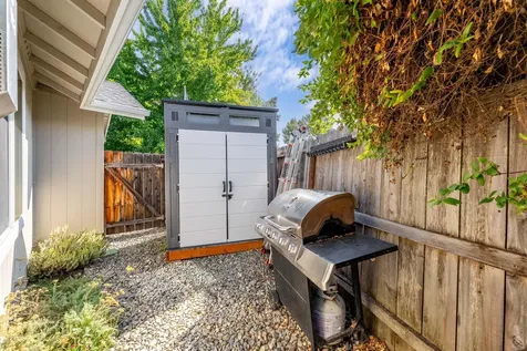 1282 Angler Lane Grants Pass OR 97527