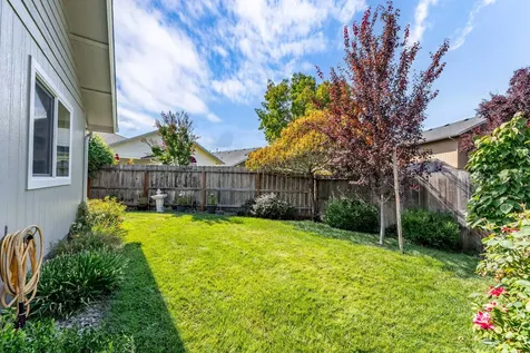 1282 Angler Lane Grants Pass OR 97527
