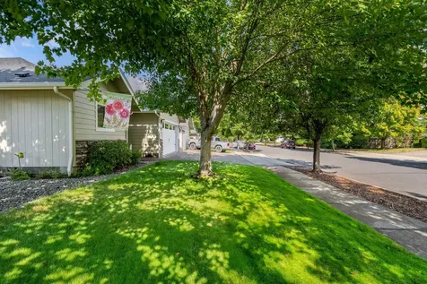 1282 Angler Lane Grants Pass OR 97527