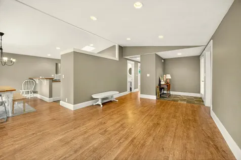 767 Twin Pines Circle Ashland OR 97520