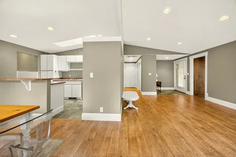 767 Twin Pines Circle Ashland OR 97520