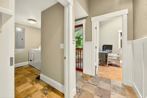 767 Twin Pines Circle Ashland OR 97520