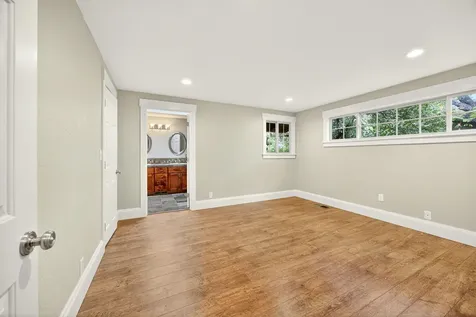767 Twin Pines Circle Ashland OR 97520
