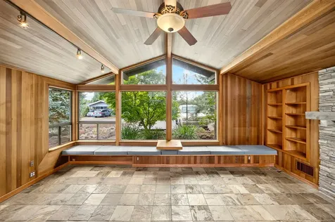 767 Twin Pines Circle Ashland OR 97520