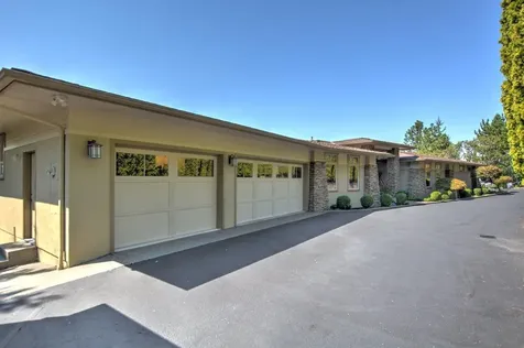 3894 Hillcrest Road Medford OR 97504