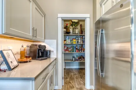 2482 NW Ivy Avenue Redmond OR 97756