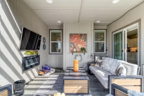 2482 NW Ivy Avenue Redmond OR 97756