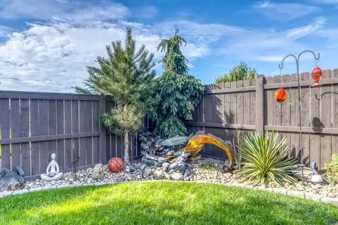 2482 NW Ivy Avenue Redmond OR 97756