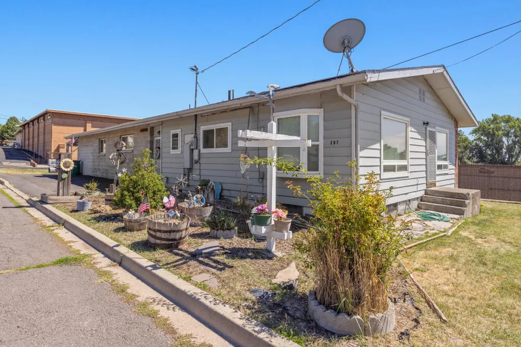 207 S Wendling Street Klamath Falls OR 97601