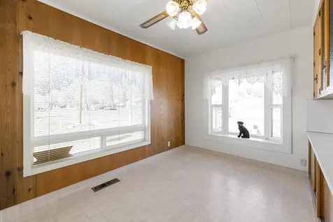 207 S Wendling Street Klamath Falls OR 97601