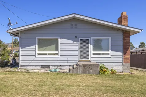 207 S Wendling Street Klamath Falls OR 97601