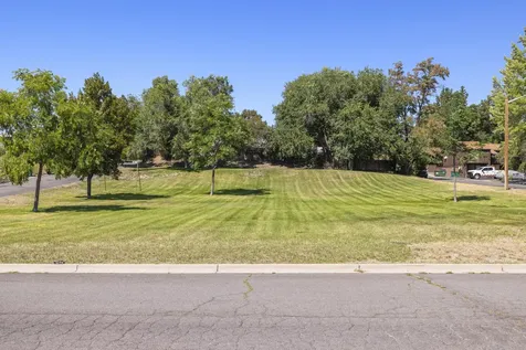 207 S Wendling Street Klamath Falls OR 97601