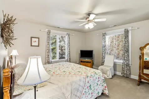 2440 NW 2nd Street Bend OR 97703