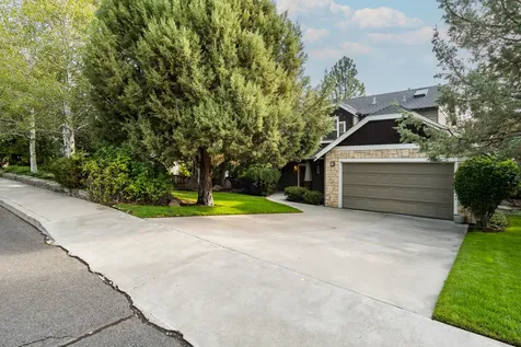 2440 NW 2nd Street Bend OR 97703