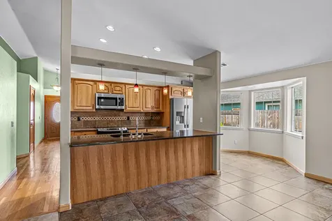 1362 Greentree Way Central Point OR 97502