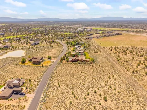 SW Mecate Lane Powell Butte OR 97753