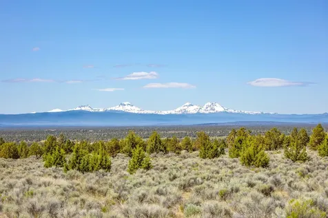 SW Mecate Lane Powell Butte OR 97753