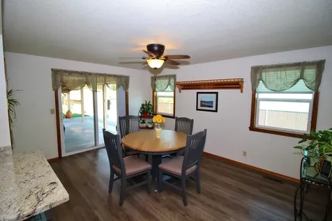 828 Mesman Drive Grants Pass OR 97527