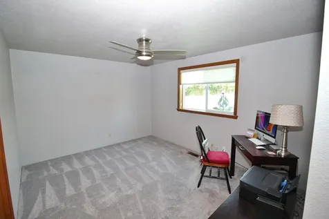 828 Mesman Drive Grants Pass OR 97527