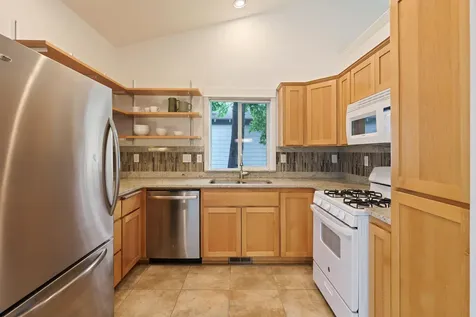 1825 NW Ivy Avenue Redmond OR 97756