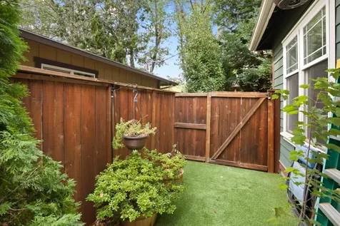 1613 SW I Street Grants Pass OR 97526