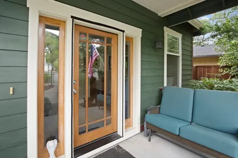 1613 SW I Street Grants Pass OR 97526