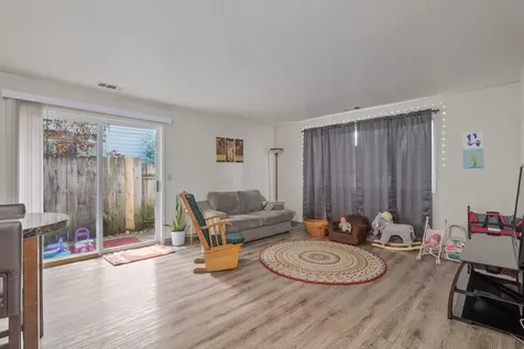 1880 Medart Lane Grants Pass OR 97527